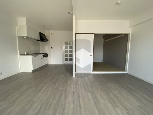 シティコーポ長田の居間・リビング