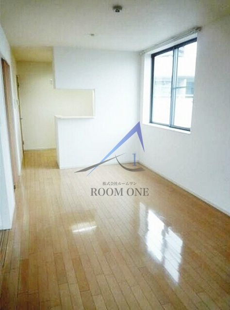 ミル・ネージュの居間・リビング|洋室のお部屋です。