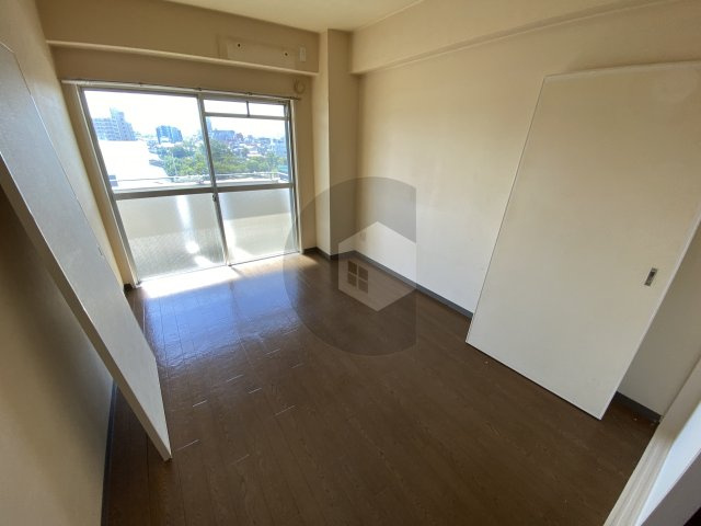 カーサベージュの洋室