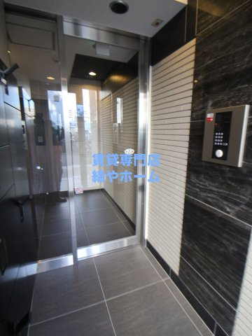 クリム岸里のロビー|建物の内部です