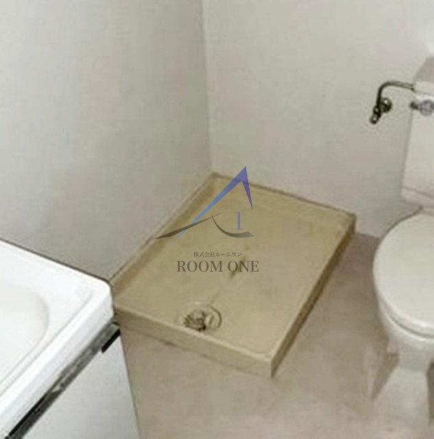 ラ・メゾン国分の設備|洗濯機置き場です。