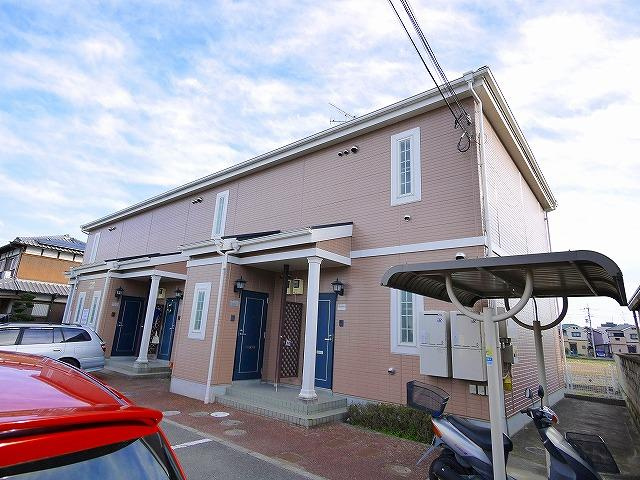 セブン　ピラの外観|落ち着いた外観です