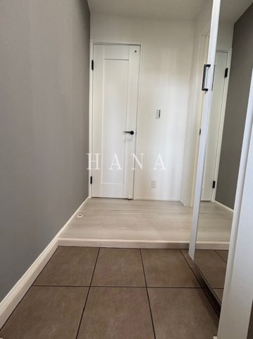 【玄関】 | Ｊブラン西新井