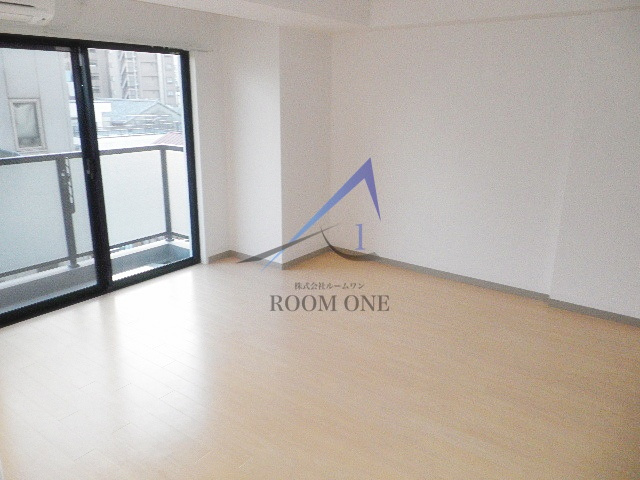 ＰＡＰＩＬＬＯＮの内装