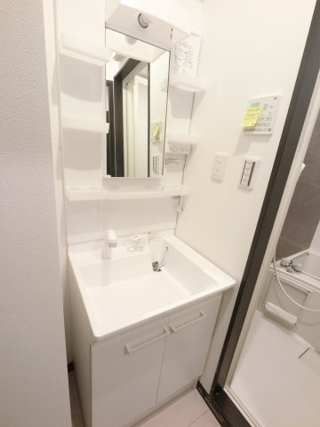 【独立洗面台】