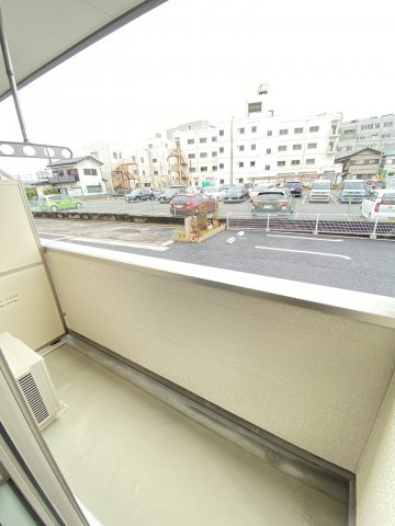 【バルコニー】