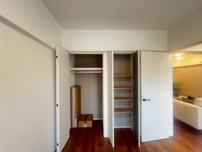 【収納】 | エバーグリーン住吉 | お部屋を広く利用するために必須なクローゼットが全室付いています♪もちろんお荷物を収納されても良しの勝手の良いクローゼットは嬉しいですね♪