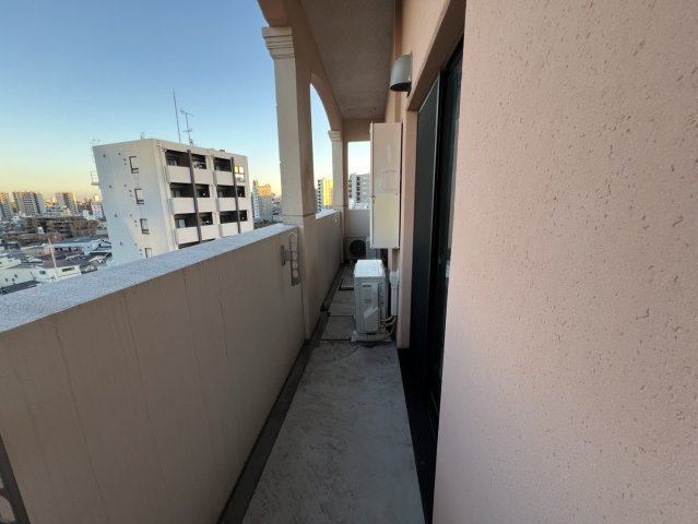 写真は別部屋参考写真となります。