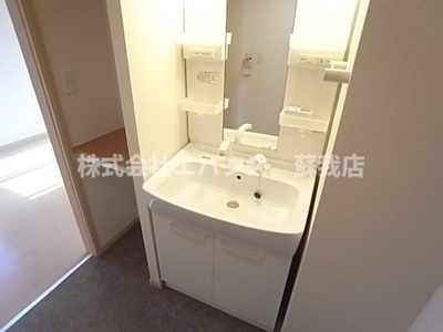 【収納】 | エスポワール | 大きなものも収納できそうです