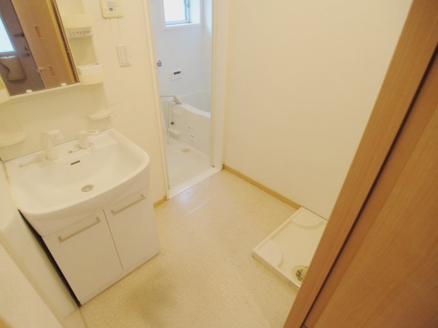 ローズコート堀越の洗面所