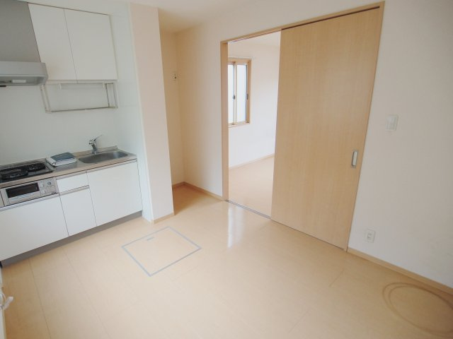 ローズコート堀越の居間・リビング