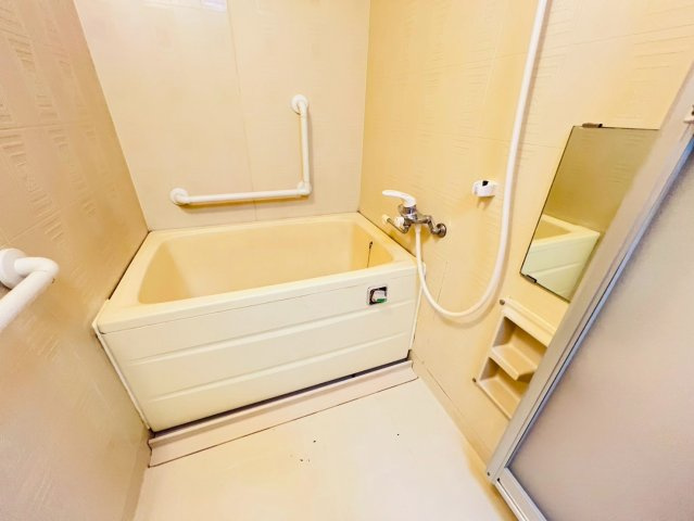 メイクアップハイツ須磨浦の浴室