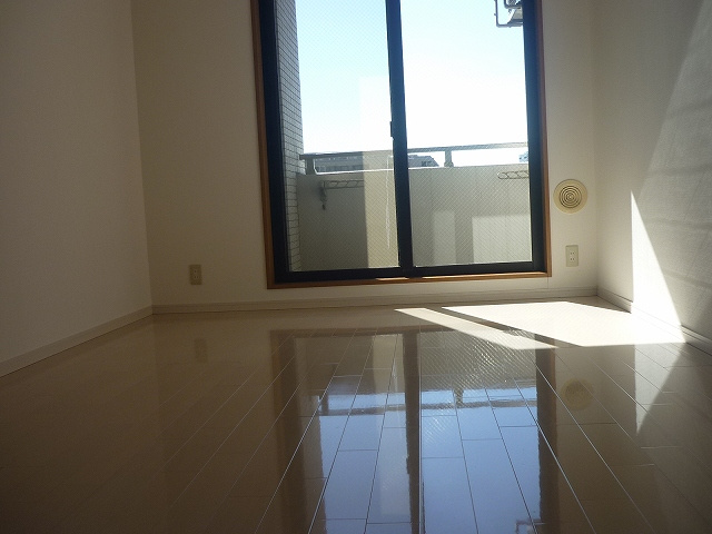 エクセリア中野坂上の居間・リビング