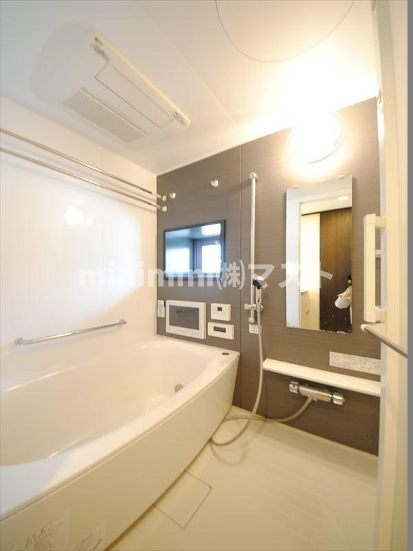 エステムコート谷町四丁目の浴室