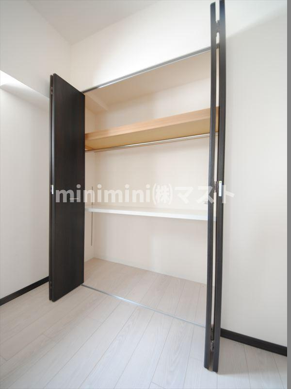 エステムコート谷町四丁目の収納