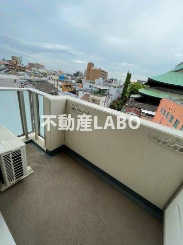 スプランディッド大阪ＷＥＳＴのバルコニー