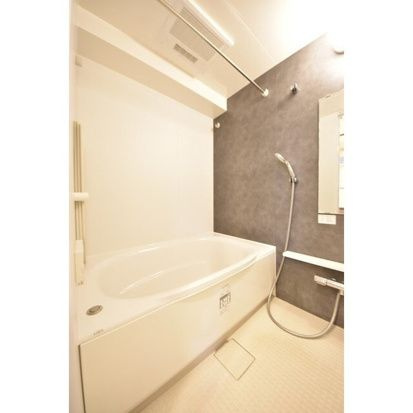 CLK南千住の浴室