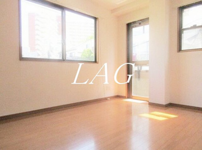 【居間・リビング】 | パークハイツ | 洋室のお部屋です。