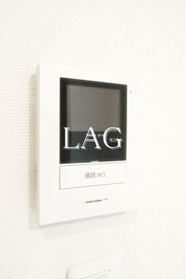 【セキュリティ】 | ラ・ルーチェ | モニター付きインターホンになります。