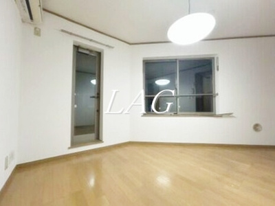 【寝室】 | ＲＯＳＳＯ氷川台 | 寝室です。