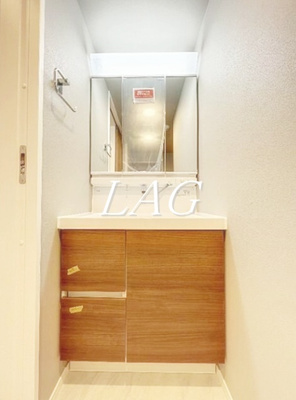 【洗面所】 | ＦＩＮＯ４４２ | 独立洗面台です。