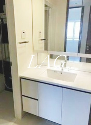 【洗面所】 | プラウドタワー大泉学園 | 独立洗面台です。