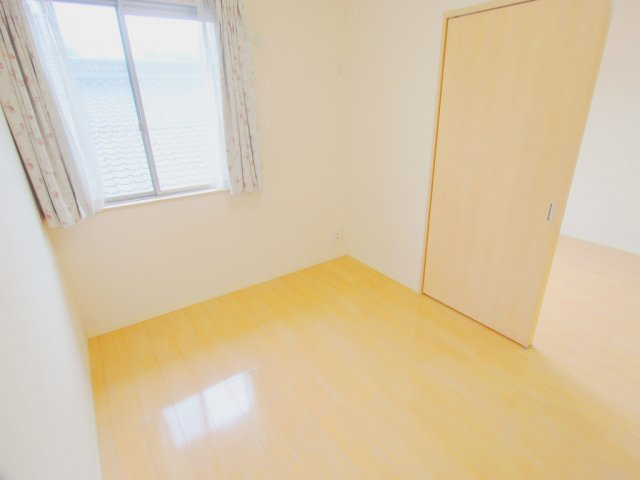 カーサB棟の洋室