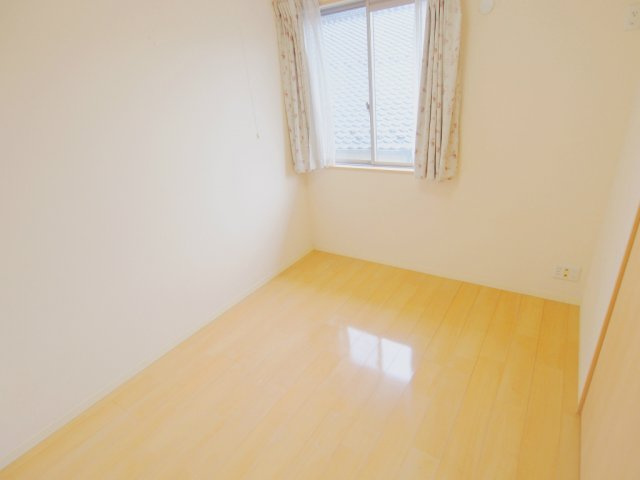 カーサB棟の寝室