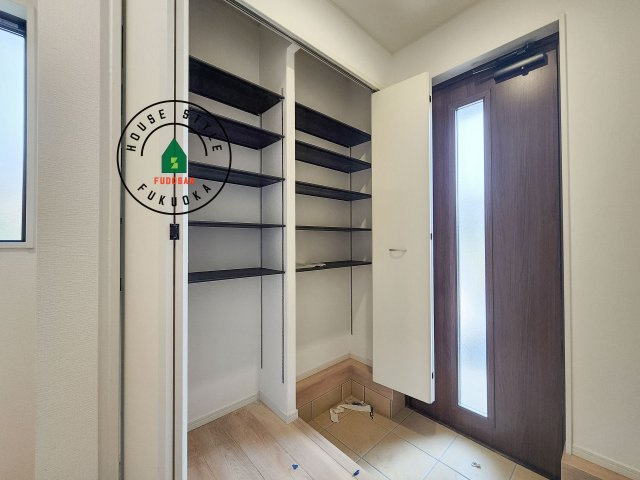 福岡市早良区野芥4丁目第25-2棟（1号棟）の防犯設備|二重ロックでしっかり防犯対策ができます。