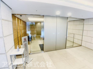 【エントランス】