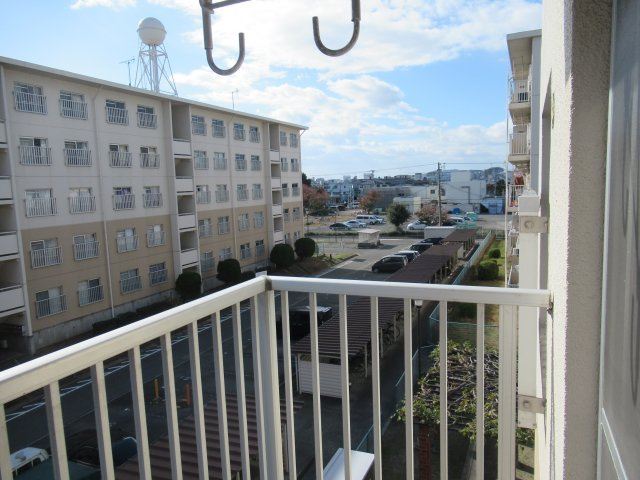 兵庫県公社　姫路市川６号棟の展望