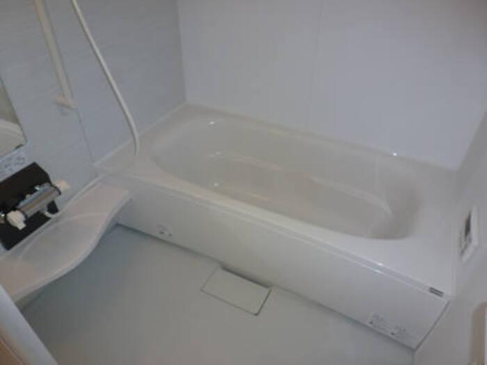 ソフィアＳの浴室