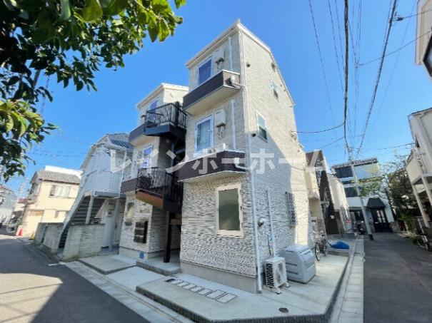 葛飾区新小岩１丁目のアパート