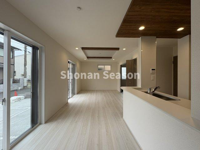 【居間・リビング】 | カウンターキッチンで開放的なLDKです◎