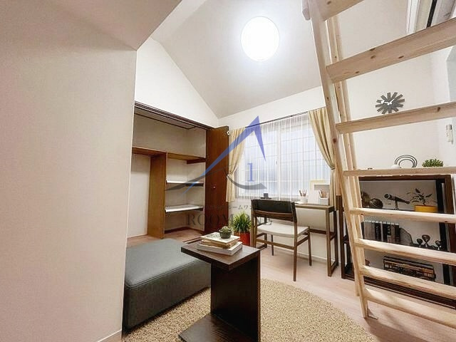 ヴィレッジ　トミー