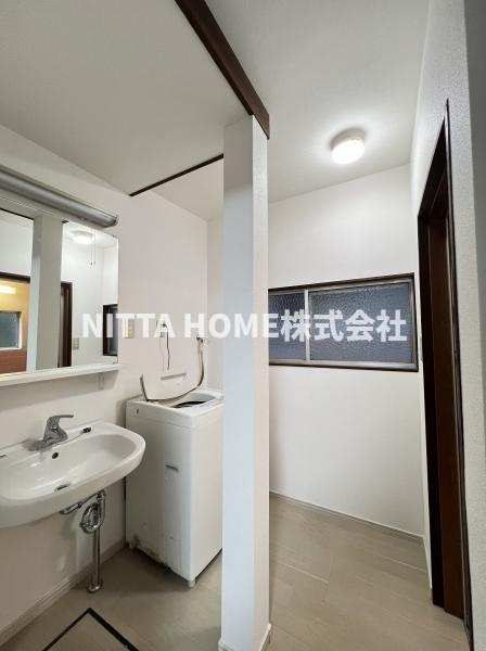 福知山市字内記の一戸建ての洗面所|独立洗面化粧台もありますよ★