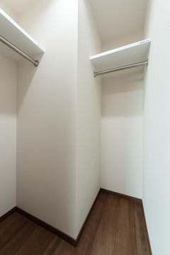 さいたま市浦和区仲町３丁目の賃貸マンションの収納