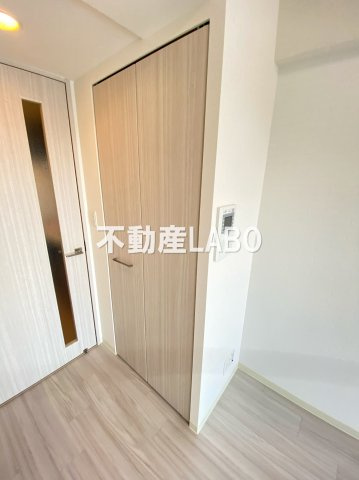 プレサンスOSAKA DOMECITY クロスティの収納