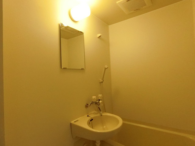 ホーユウパレス寝屋川の居間・リビング