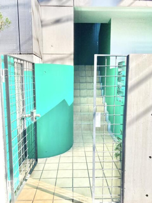 【エントランス】 | サルイハイツ