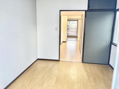 【寝室】 | サルイハイツ