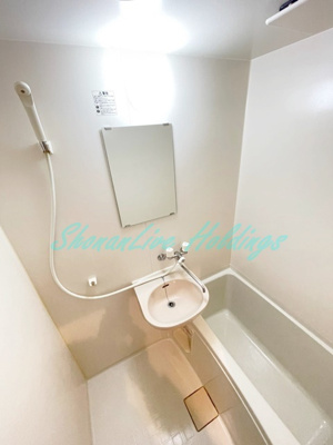 【浴室】 | リリカル戸塚 | 清潔感のあるお風呂