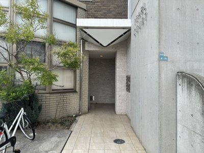 【エントランス】 | パルコート | 毎日通るエントランスはこのようになっています