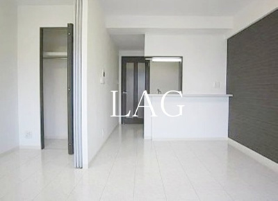 【居間・リビング】 | アン・ボルヌ | 洋室のお部屋です。