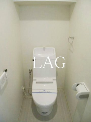 【トイレ】 | アン・ボルヌ | トイレです。