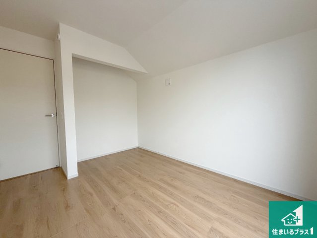 神戸市西区伊川谷町潤和　第1期　新築一戸建ての洋室|シンプルな洋室は、自分好みのインテリアが楽しめます♪ご家族とインテリアや家具を選びに行くのは新築購入時の醍醐味の一つです。ぜひお楽しみください♪