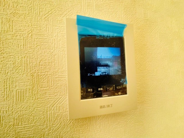 岡崎市中島町第14　新築分譲住宅　全3棟　2号棟のセキュリティ|モニター付きインターホンで来客対応も安心です♪