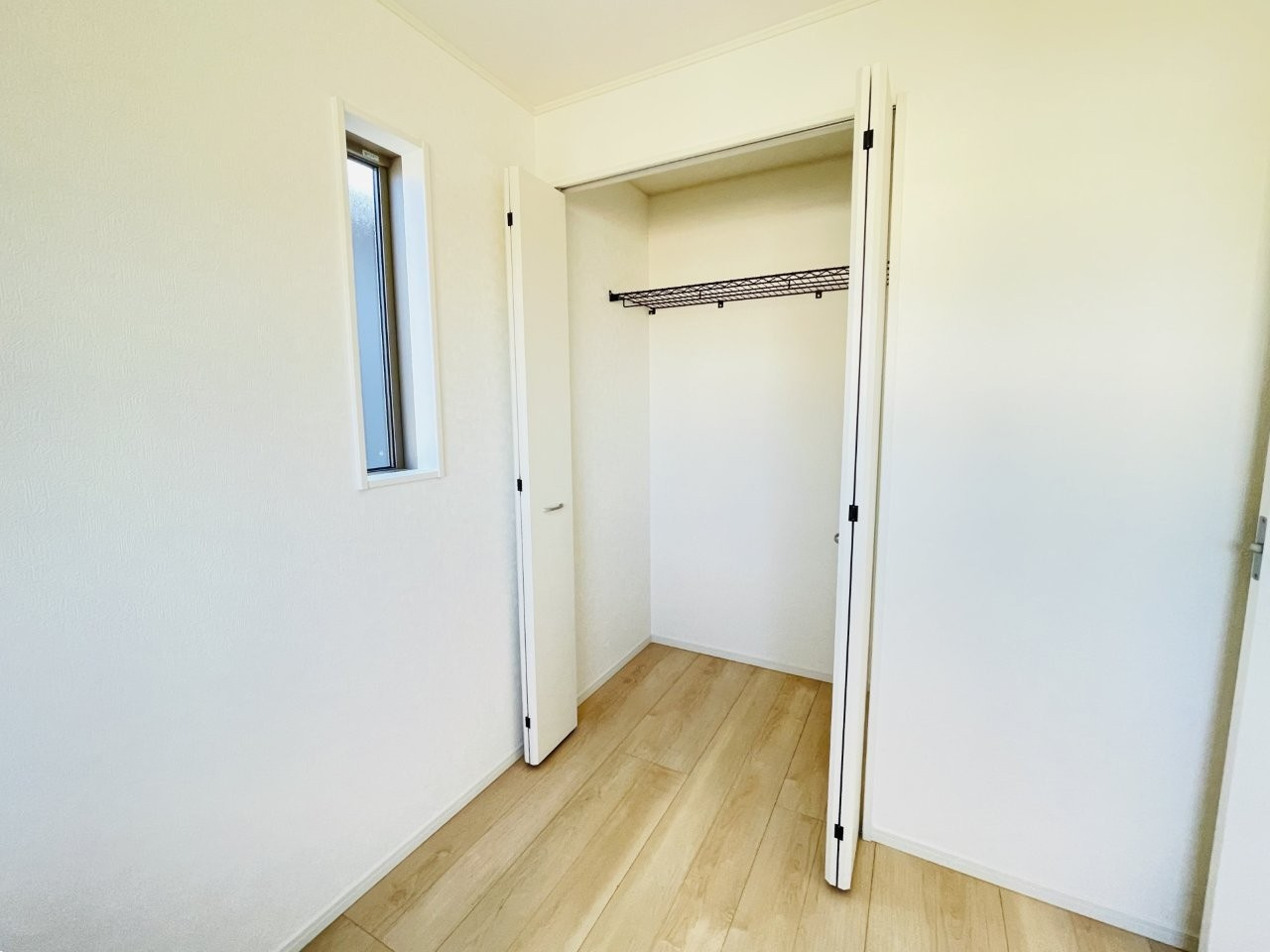 岡崎市中島町第14　新築分譲住宅　全3棟　2号棟の収納|豊富な数のクローゼットには、衣類、日用品、家族の思い出まで大切に保管できます♪