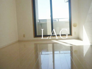 【居間・リビング】 | エクセリア中野坂上 | 洋室のお部屋です。