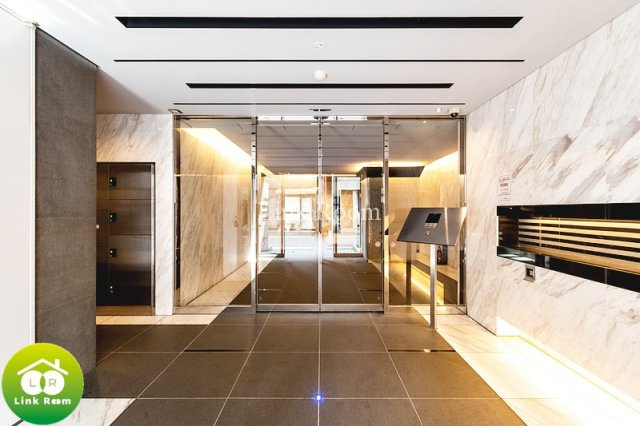 ジーベック両国のロビー